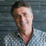  Elliot Neaman/US Correspondent