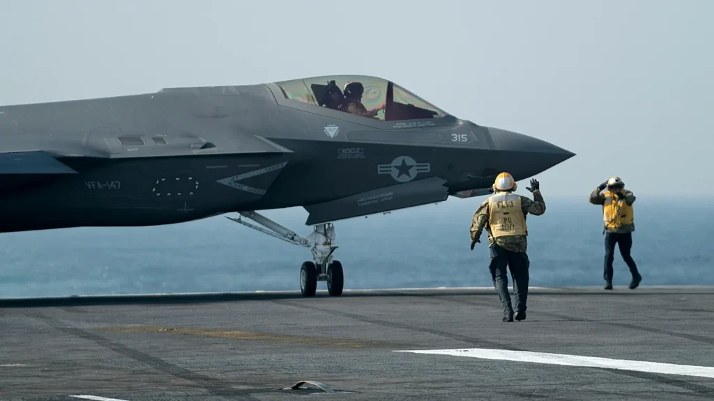 US and Iran agree to halt strikes and hold talks in Qatar on Tuesday over Strait of Hormuz tensions, US media reports.