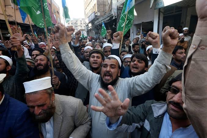 Muslims Protest Presence of Church in Indonesia