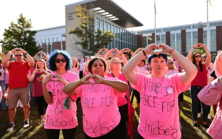 Women rally behind mother who killed her children