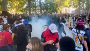 France Erupts Again as Police Clash with Anti-Government Protesters
